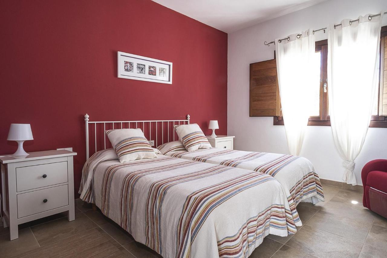 סנט לורנס דה בלפיה Villa Raco De Sa Vinyeta מראה חיצוני תמונה